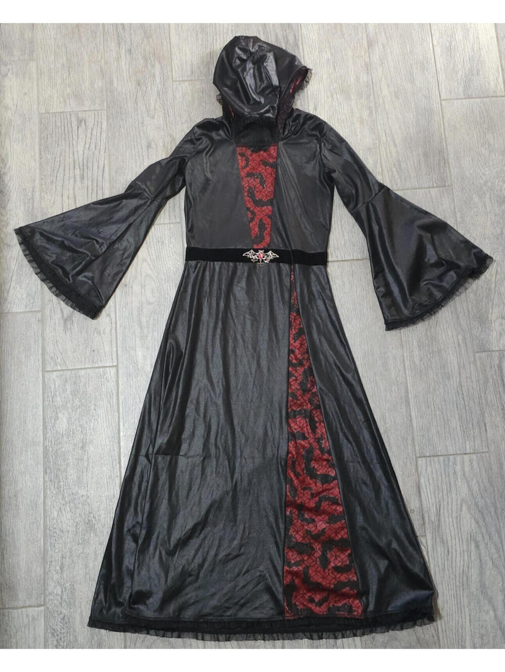 Girls Spirit Halloween Bat Vampiress Costume Medium (8-12) Goth Maxi Hooded Cape
